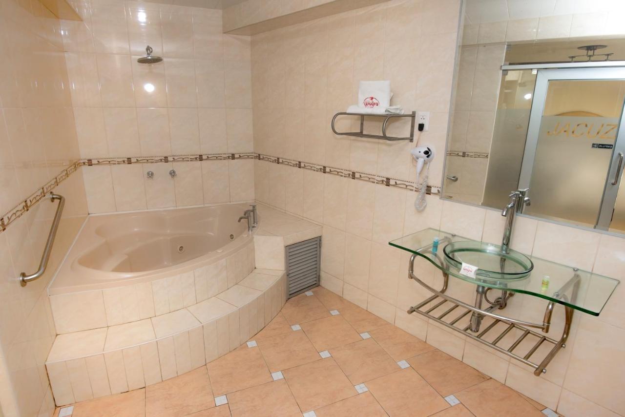 Hotel Wayra Lima Bagian luar foto