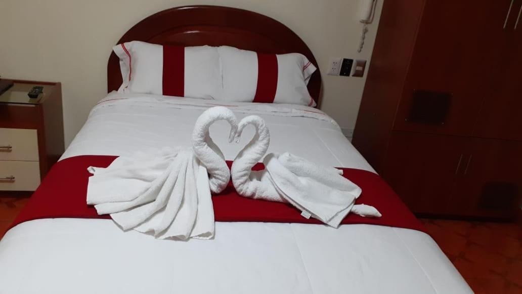 Hotel Wayra Lima Bagian luar foto