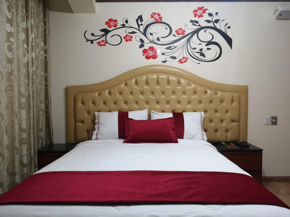 Hotel Wayra Lima Bagian luar foto